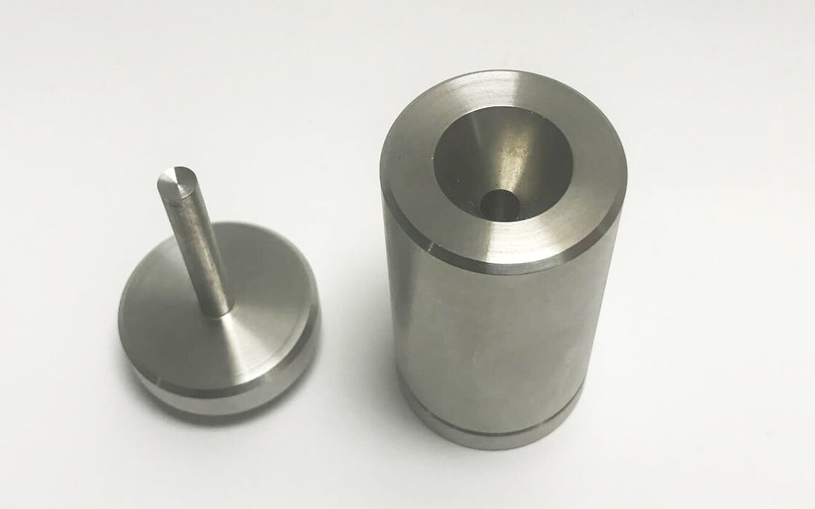 Manual pressing tool 5 mm