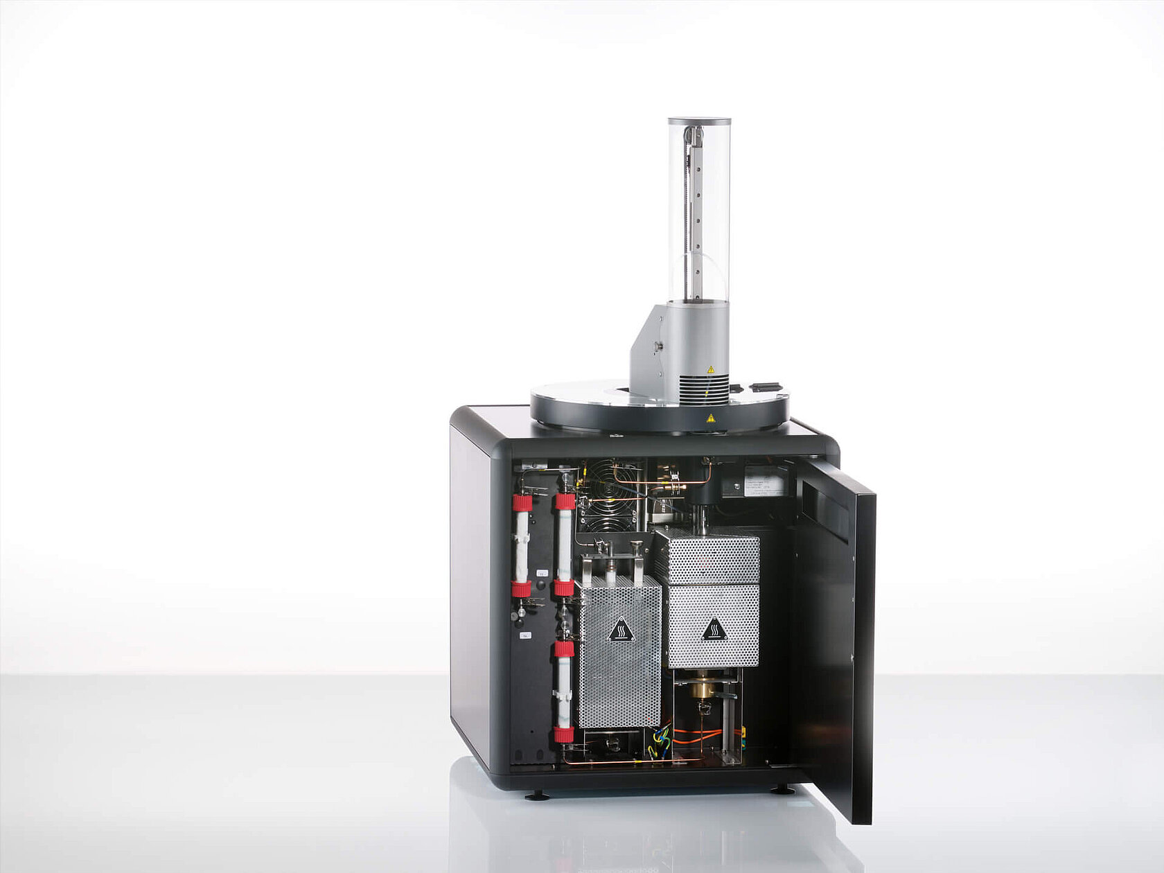 inductar CS cube with open door