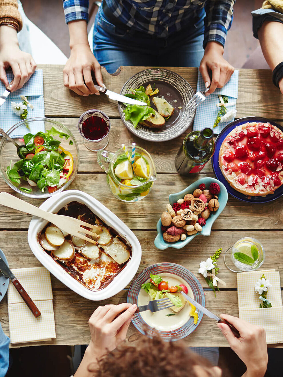Table with food and beverages