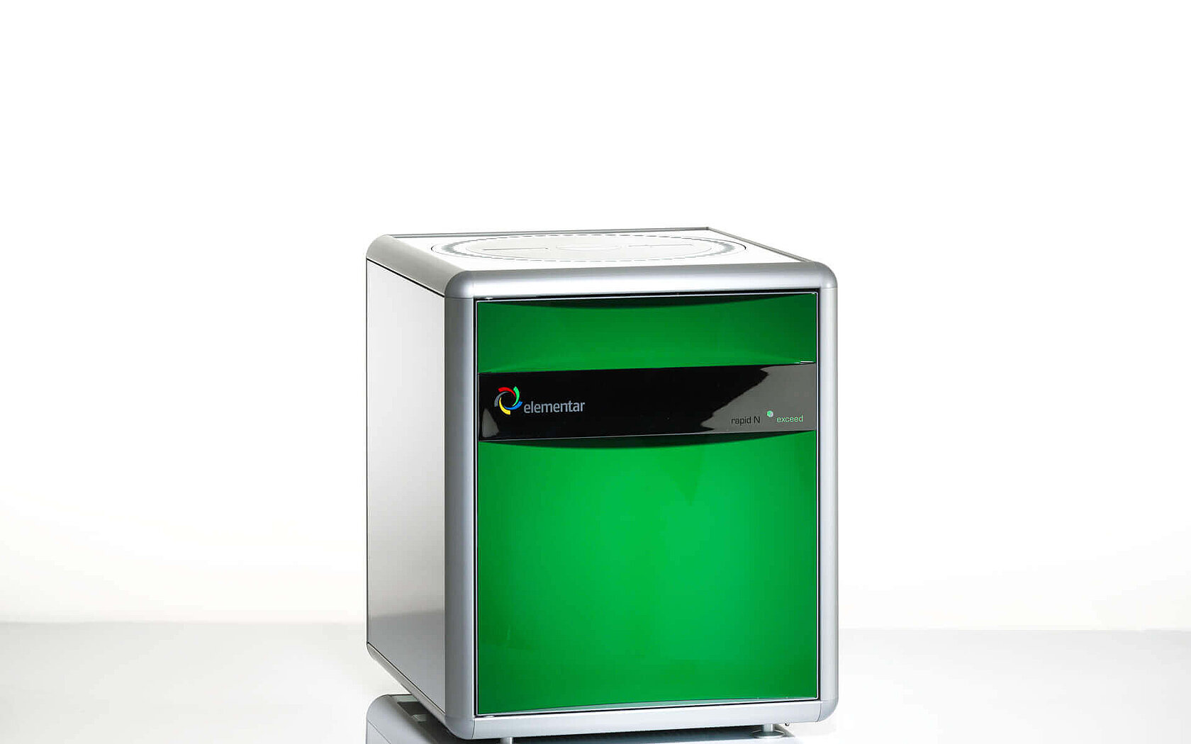 Nitrogen and protein analyzer rapid N exceed