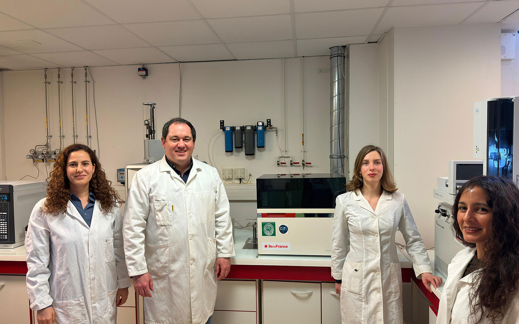 The IMPMC laboratory with Elementar’s IRMS platform.