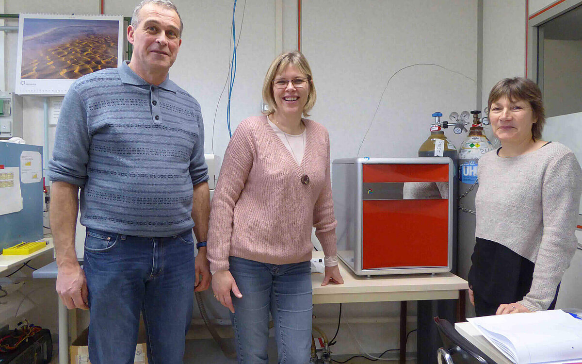 Customer Spotlight Laboratoire des Sciences du Climat et de l’Environnement (LSCE) GLACCIOS