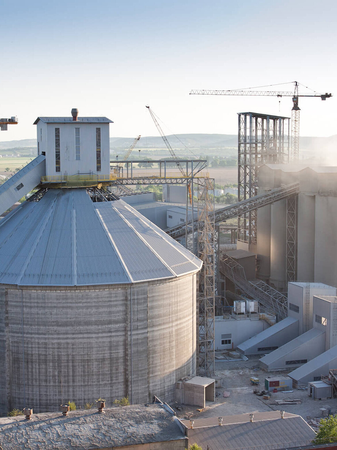 Cement analysis in production processes