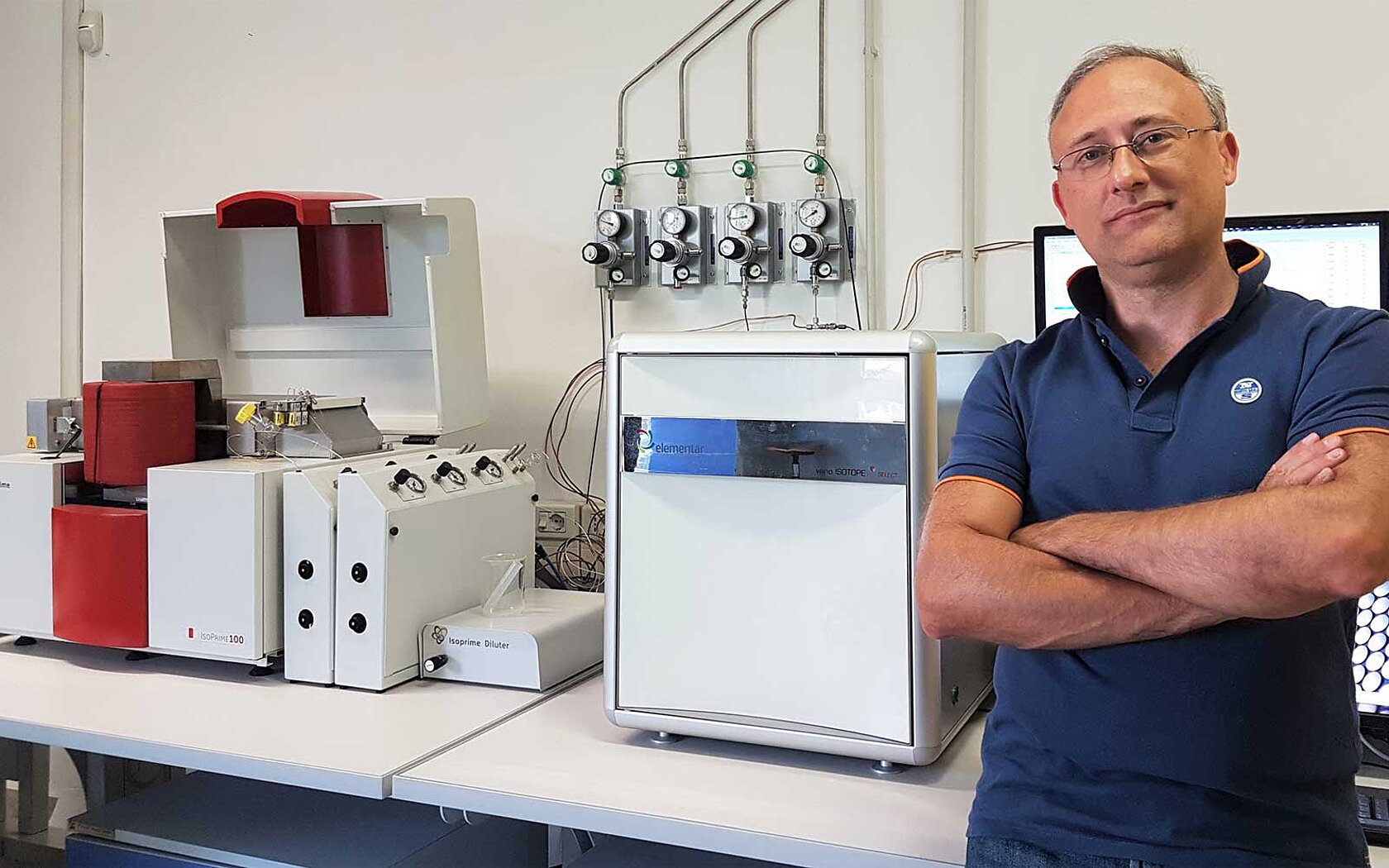 Dr Said-Pullicino in the Stable Isotope Lab equipped with an EA-IRMS system by Elementar