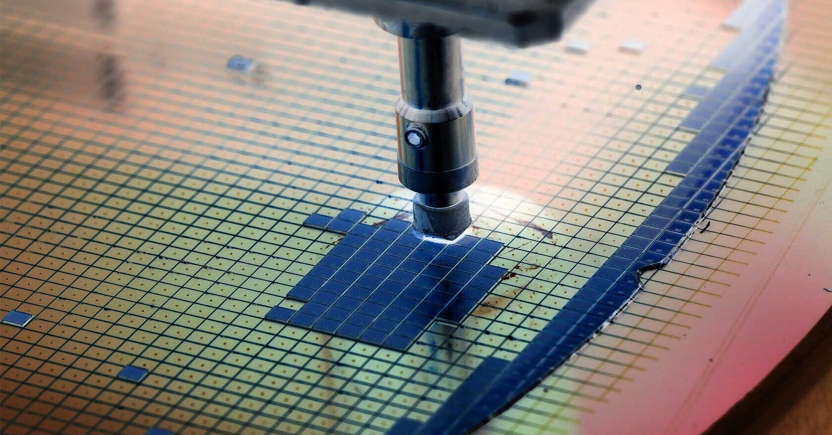 Carbon analysis in silicon wafers - Elementar