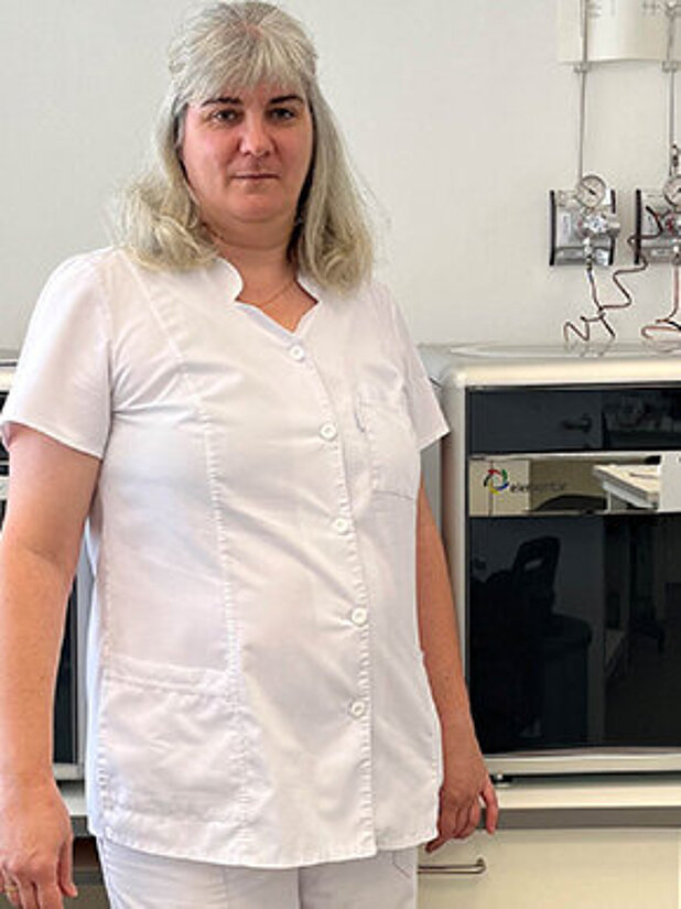 Éva Fekete, lab assistant at the Hamburger Hungária Ltd. Laboratory Power Plant
