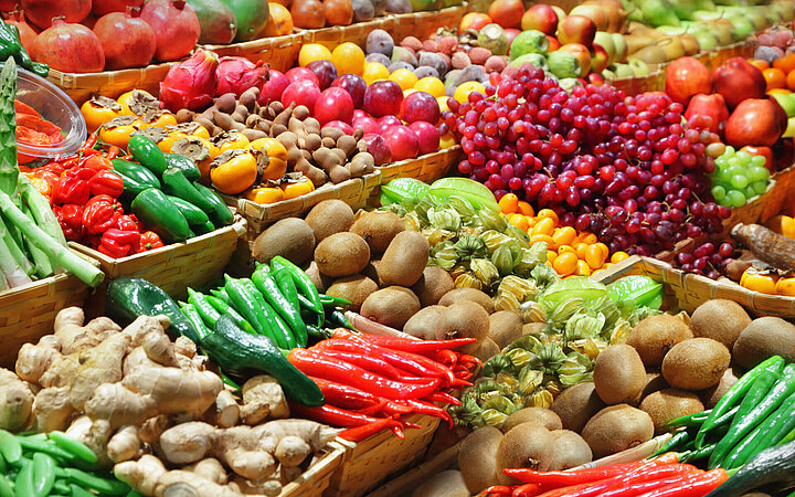Stable isotope analysis can verify geographic origin and mode of production of fruits and vegetables