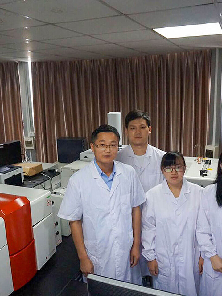 The team from the Zhejiang Academy of Agricultural Sciences with its IsoPrime100 IRMS 